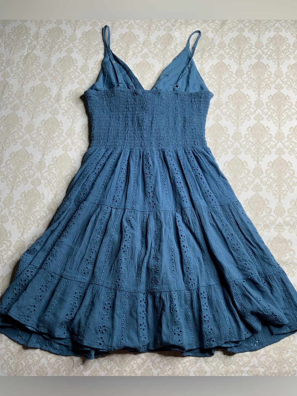 Women's Angie Eyelet Knot Front Mini Dress Large - Picture 12 of 13